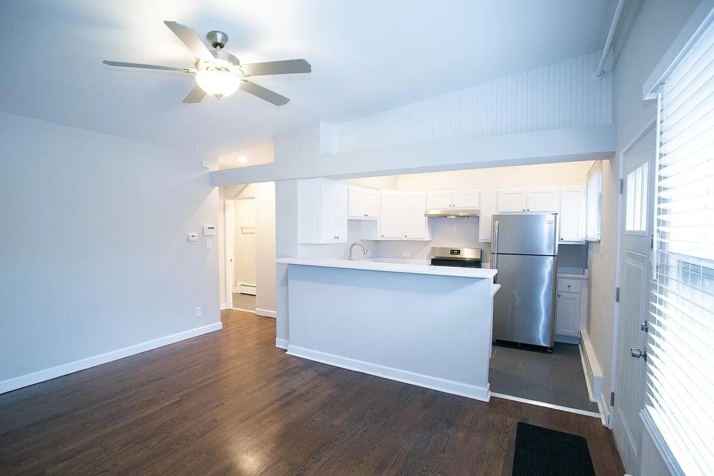 26 E Washington Avenue - Photo 1