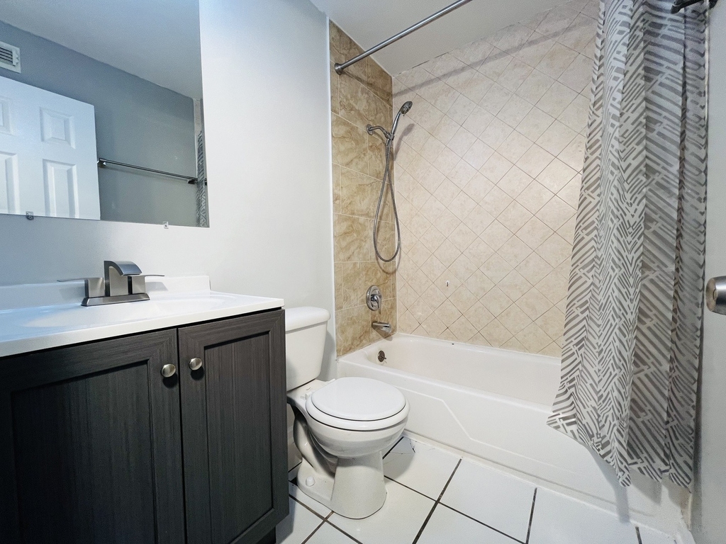 1511 N Windsor Drive - Photo 6