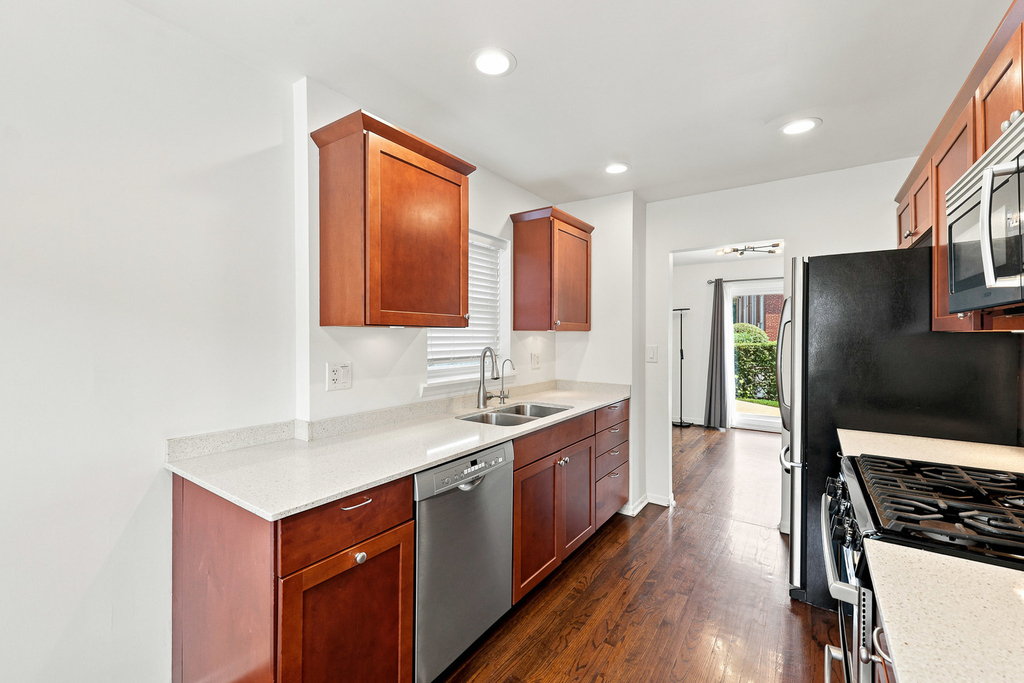 630 Hibbard Road - Photo 3