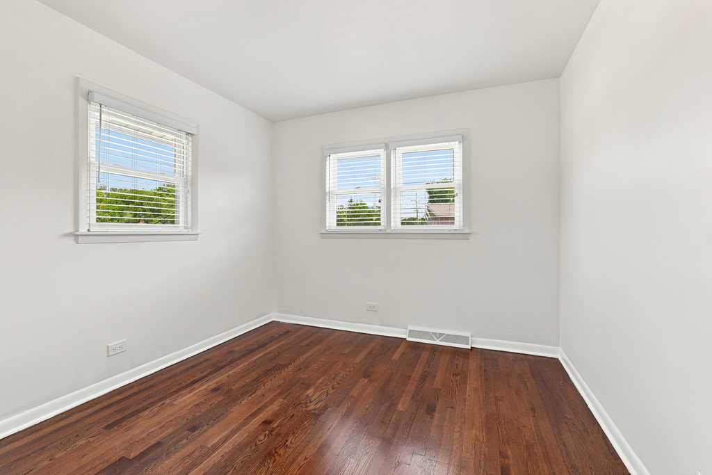 630 Hibbard Road - Photo 15