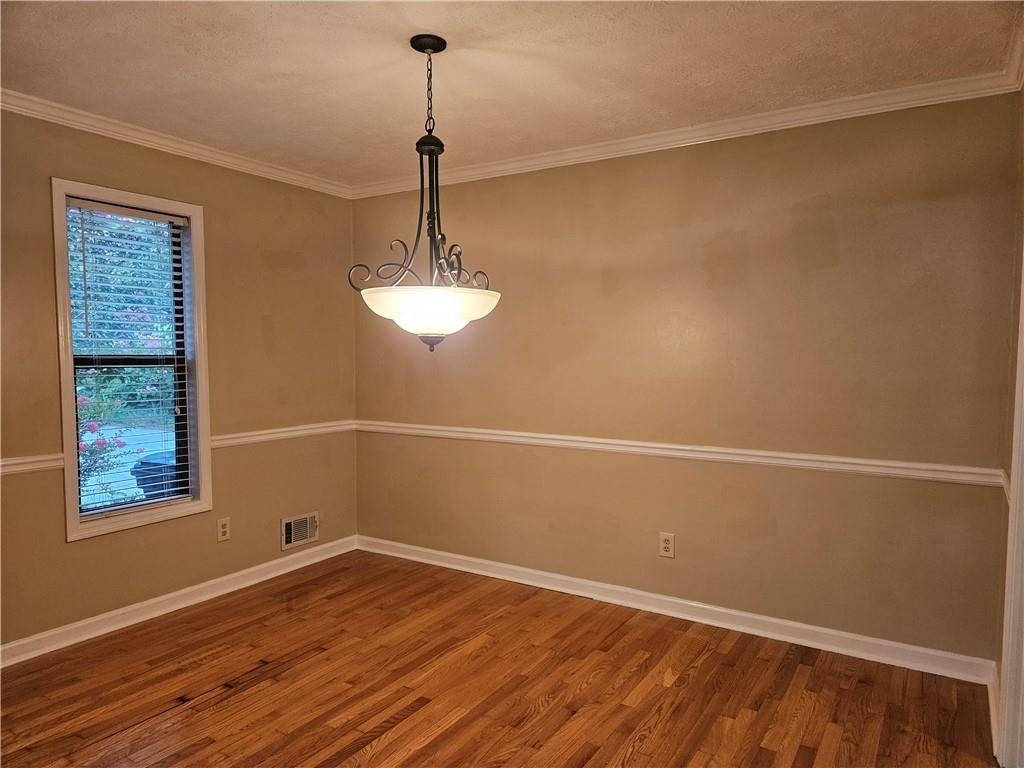 395 Monivea Lane - Photo 6