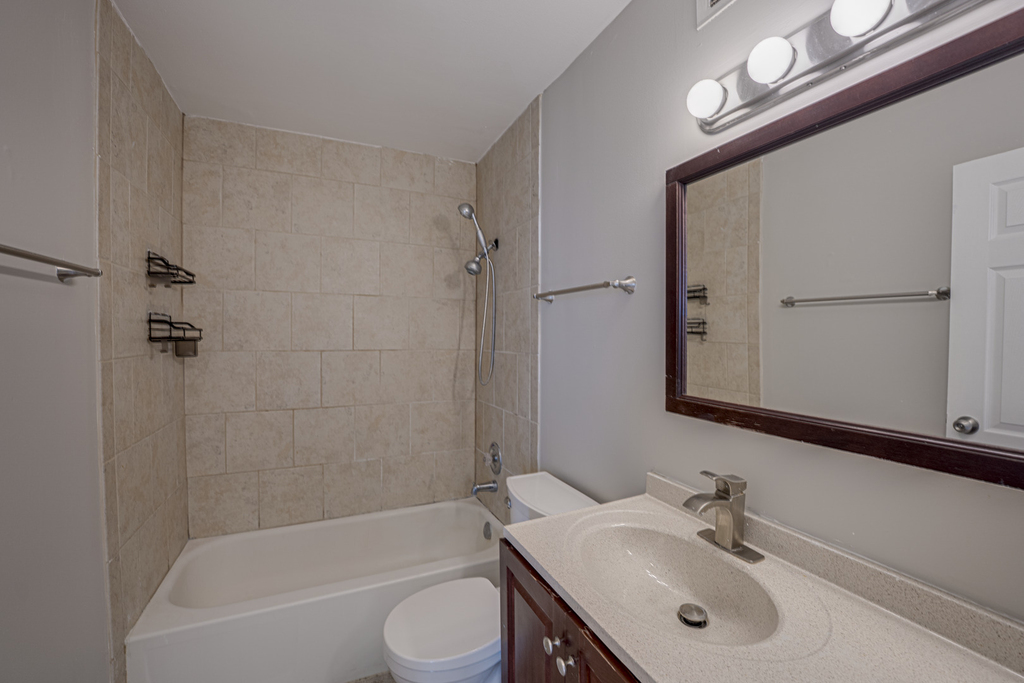 200 N Dearborn Street - Photo 14