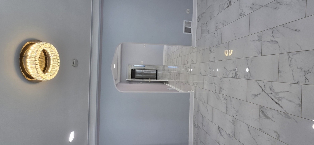 3327 S Austin Boulevard - Photo 1