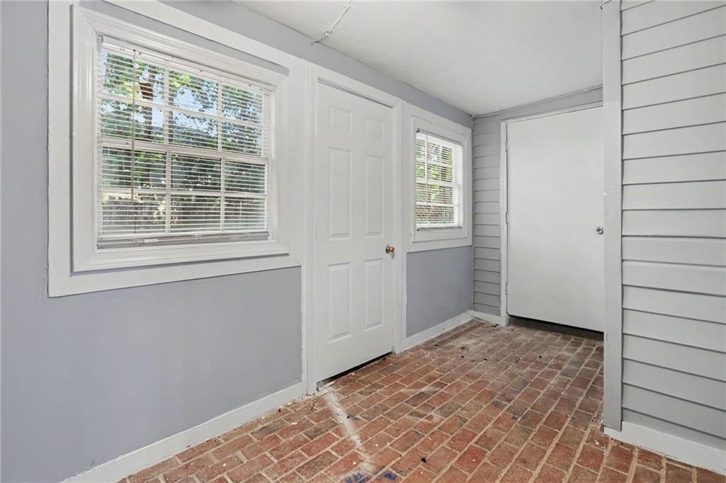 5582 Stonington Trace Parkway - Photo 6