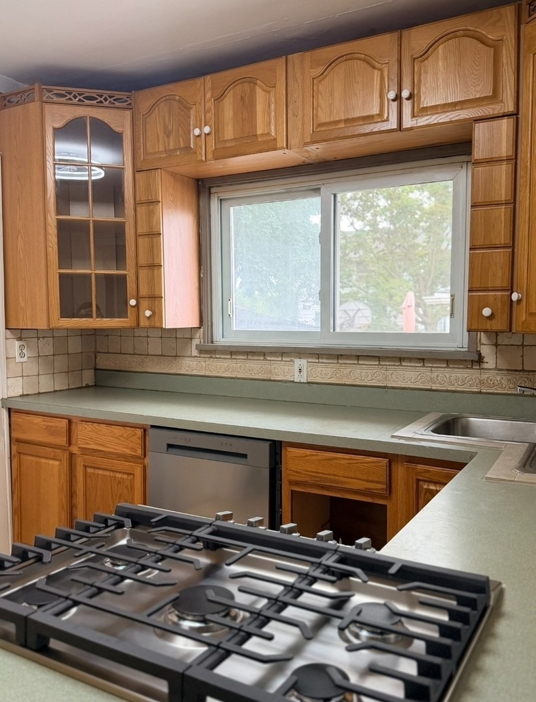 618 E 12th Street - Photo 17