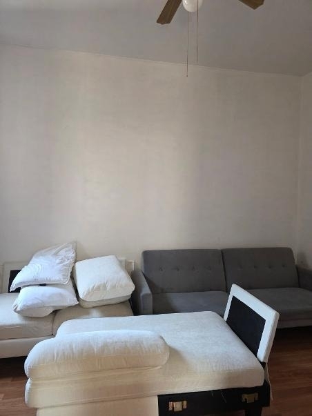 931 W 31st Street - Photo 9