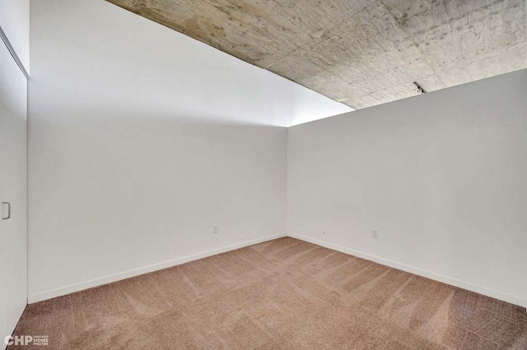 1345 S Wabash Avenue - Photo 7