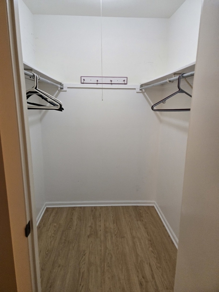 314 Silverwood Court - Photo 15