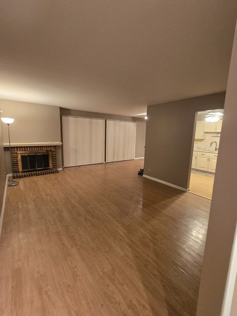 314 Silverwood Court - Photo 4