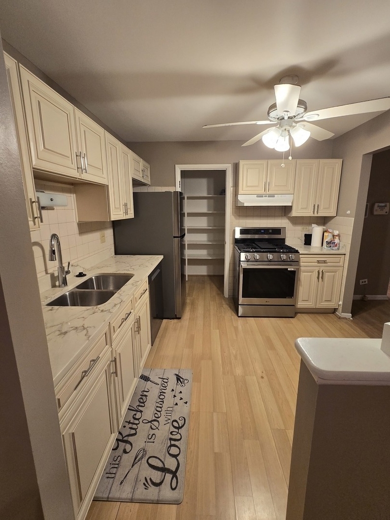 314 Silverwood Court - Photo 7