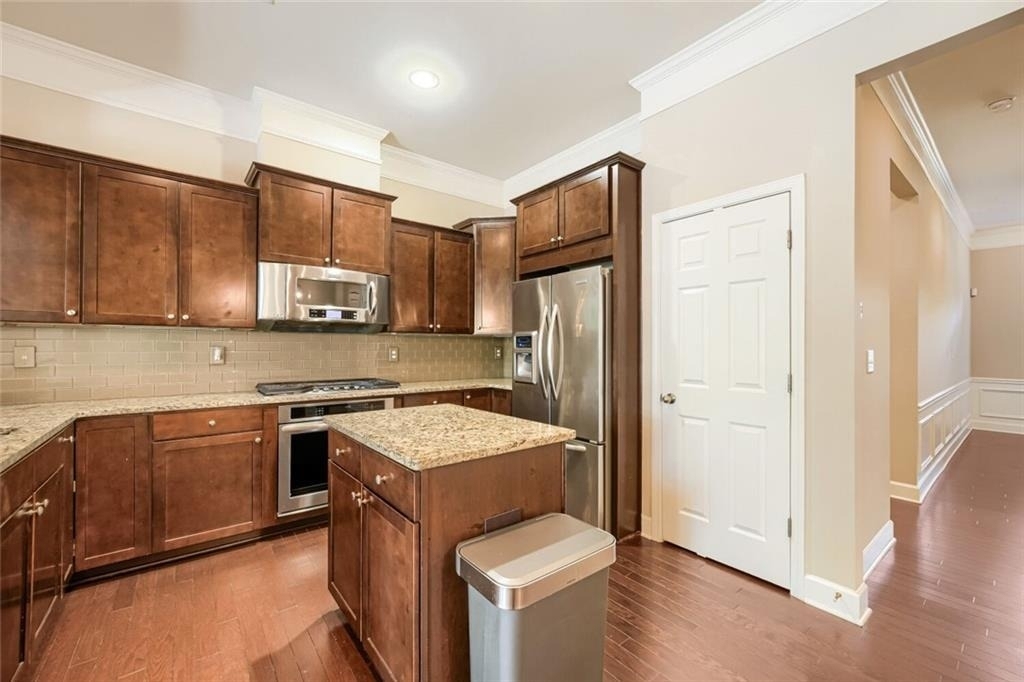 2464 Norwood Drive Se - Photo 16