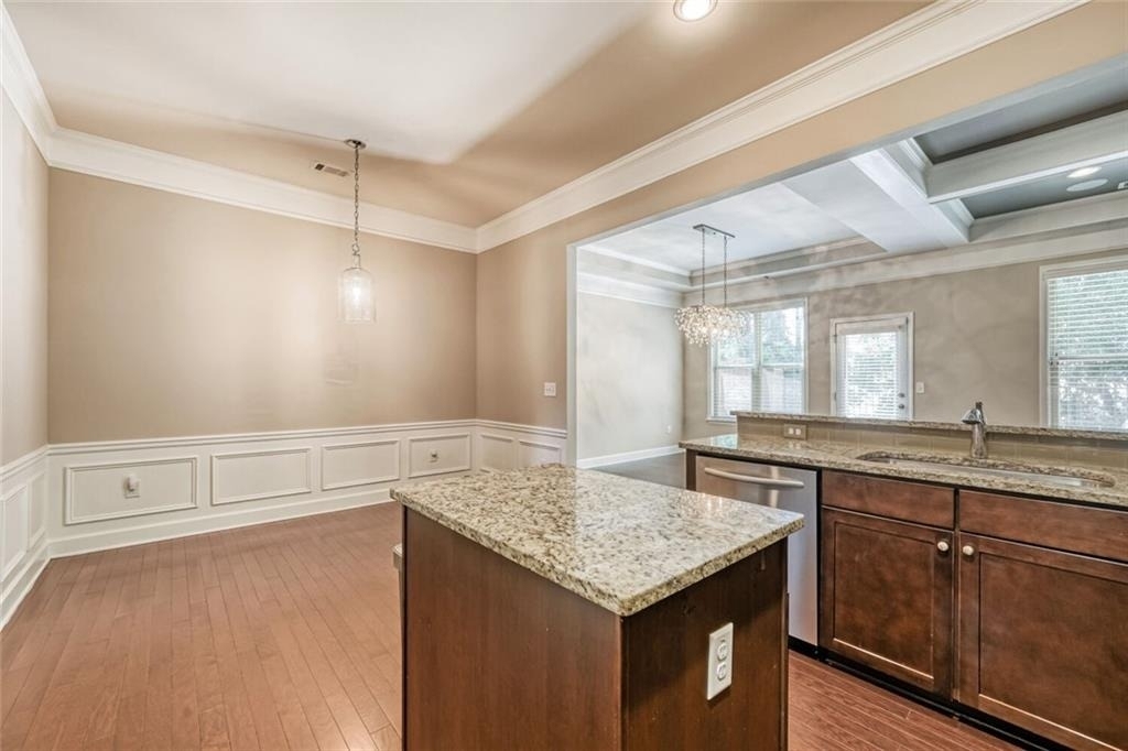 2464 Norwood Drive Se - Photo 17