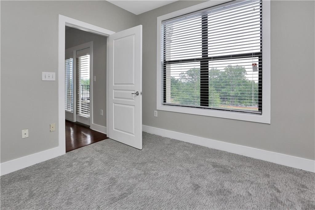 799 Hammond Drive - Photo 17
