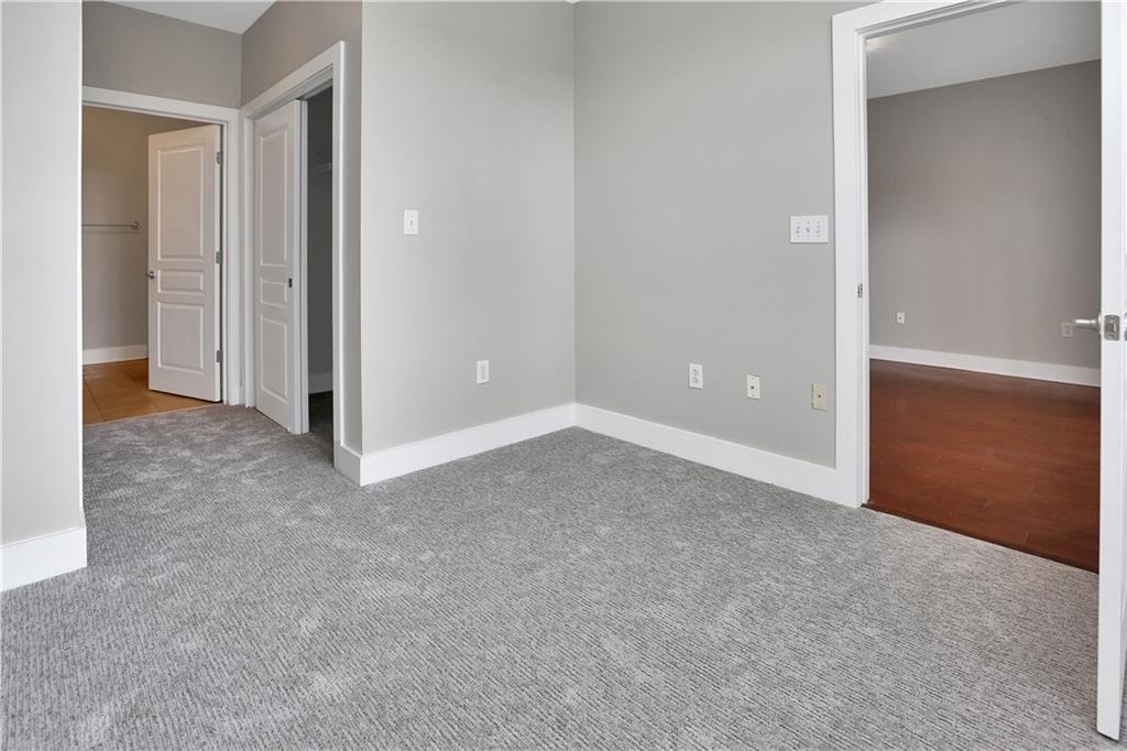 799 Hammond Drive - Photo 18