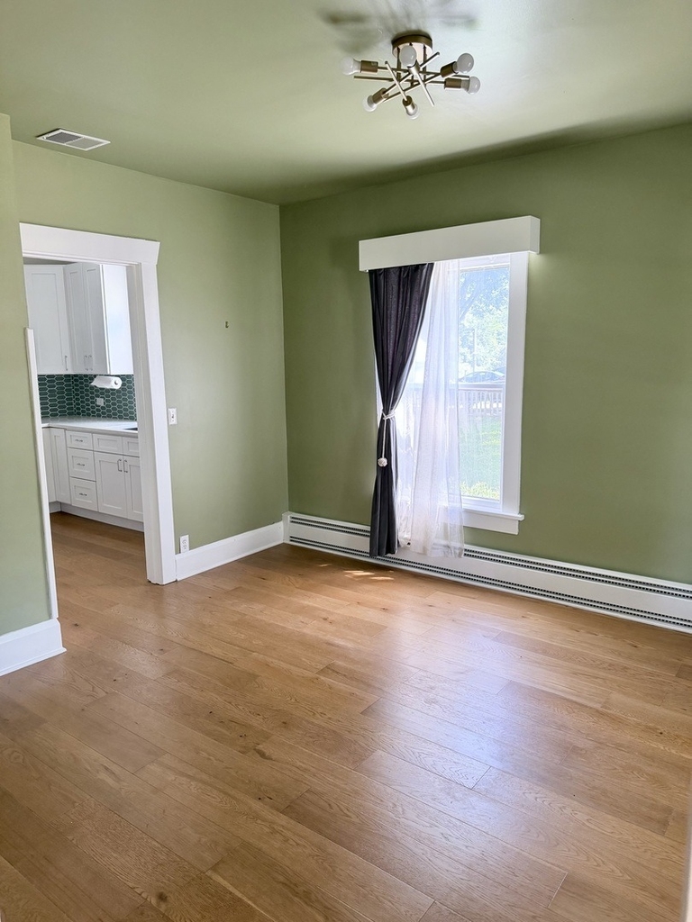 124 E Sunnyside Avenue - Photo 4