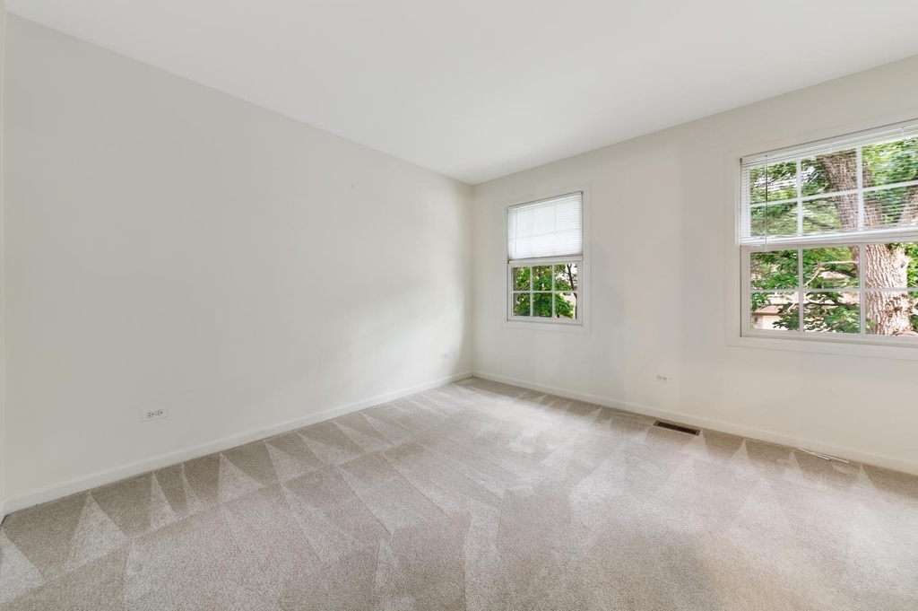 1106 Portsmouth Circle - Photo 17