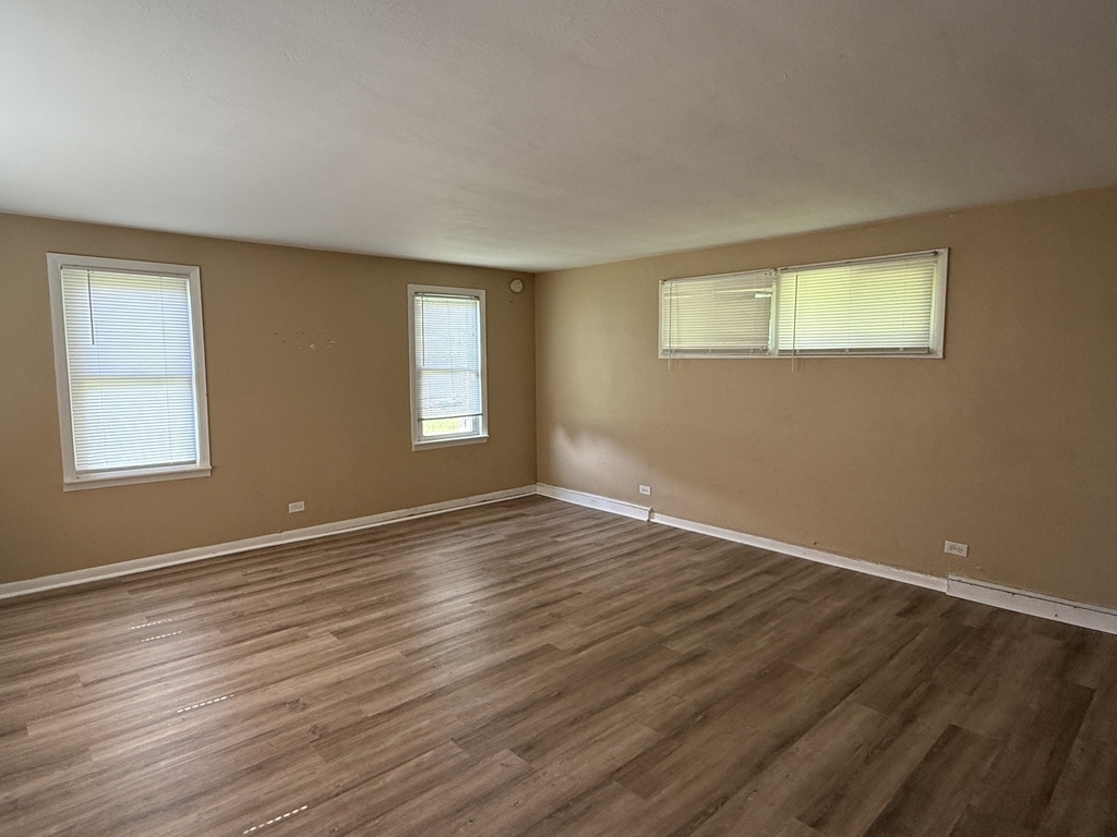 39096 N Evergreen Avenue - Photo 4