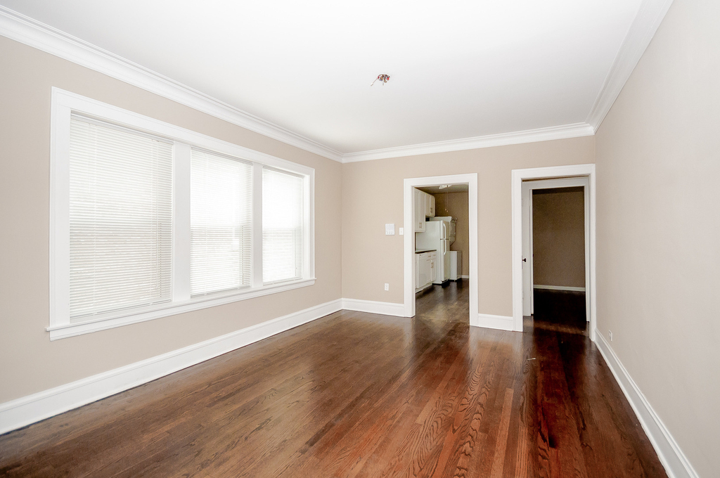 2433 W Fargo Avenue - Photo 5