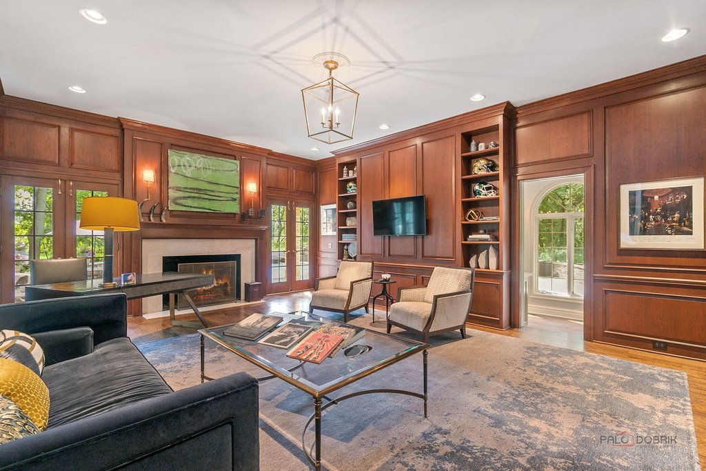 285 W Westminster Avenue - Photo 10