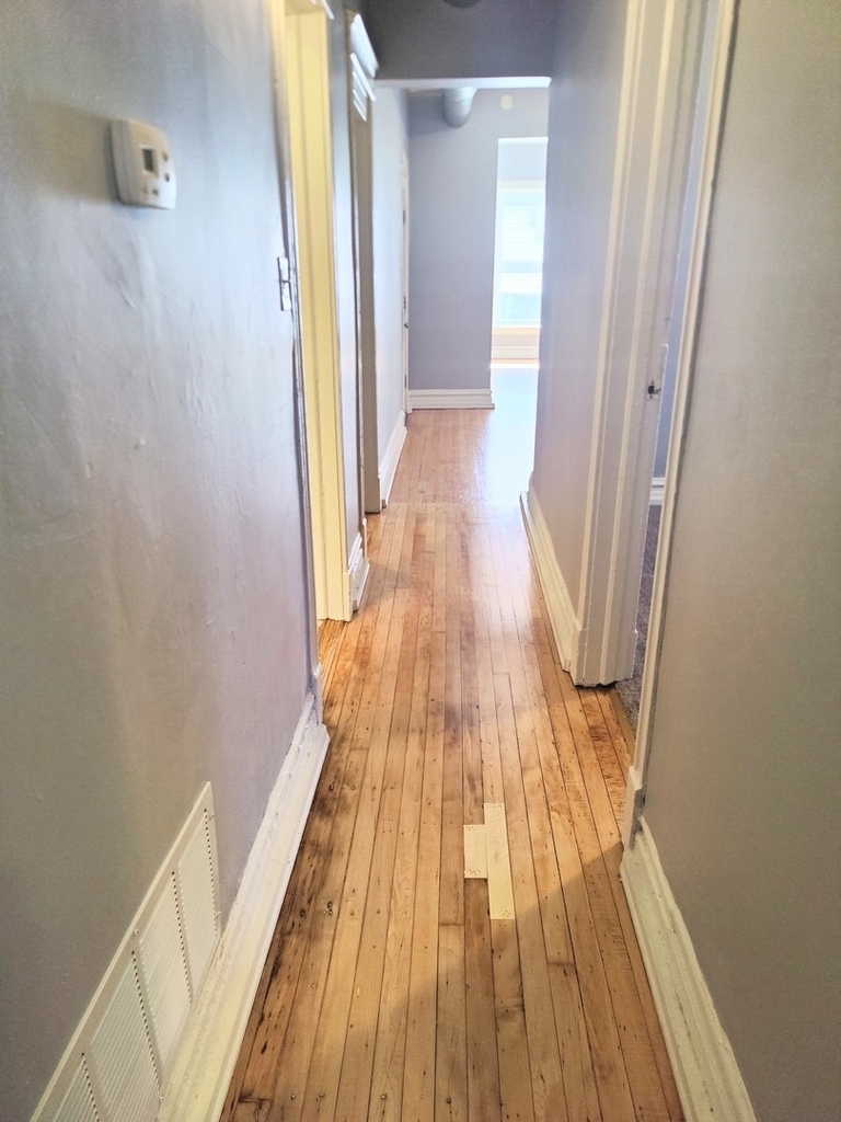 6622 S Saint Lawrence Avenue - Photo 4