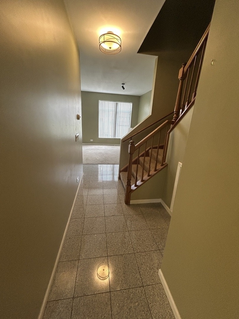 935 Viewpoint Drive - Photo 9
