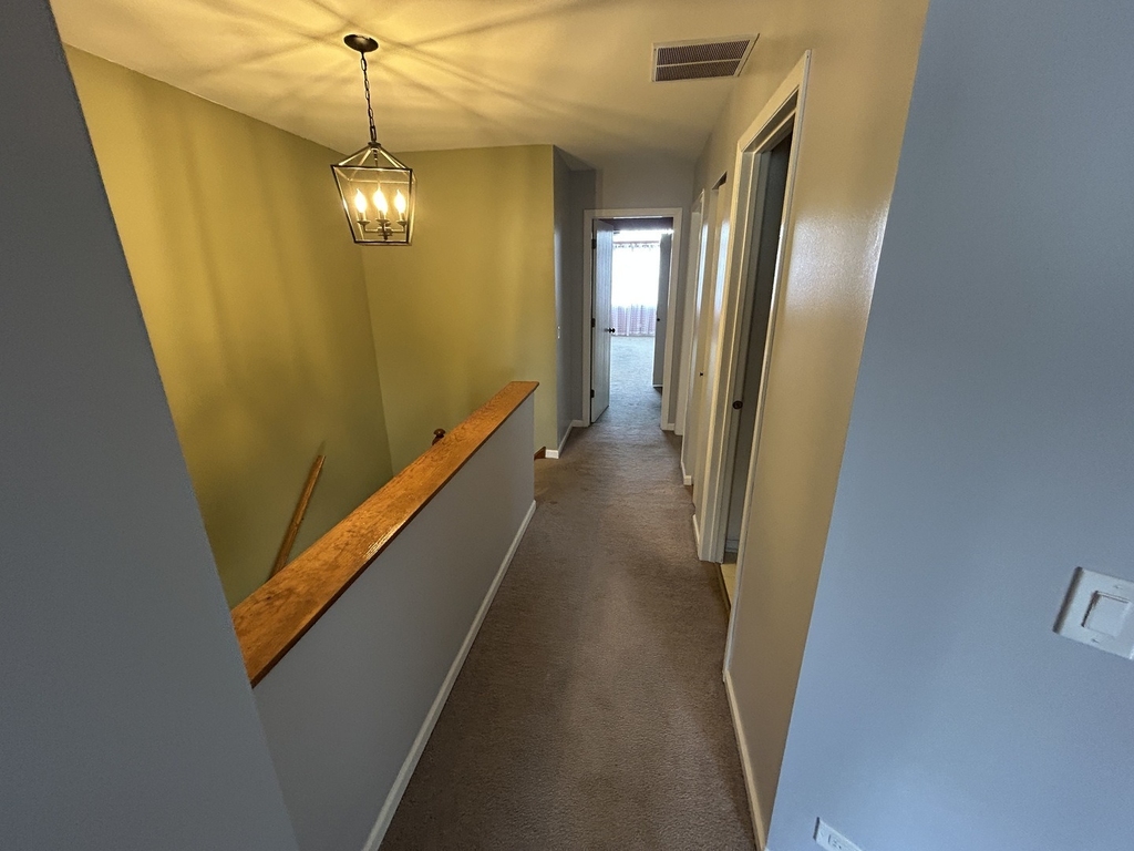 935 Viewpoint Drive - Photo 11