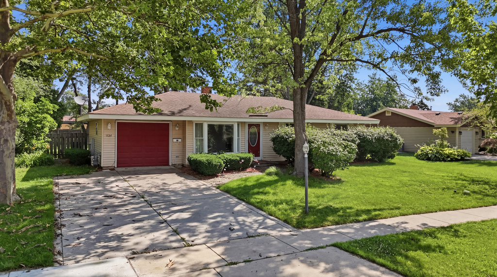 1624 W Weathersfield Way - Photo 4