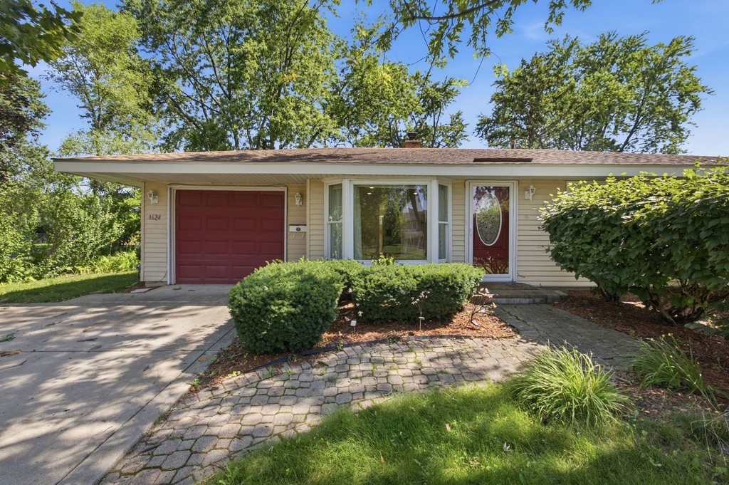 1624 W Weathersfield Way - Photo 5