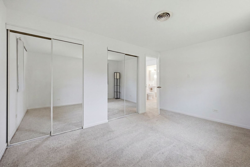 1624 W Weathersfield Way - Photo 22