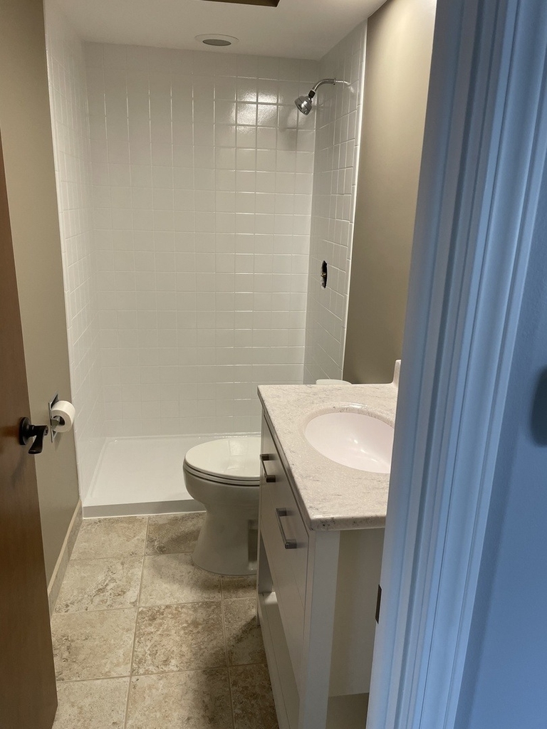 129 W Quincy Street - Photo 10