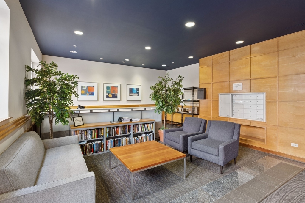 1222 Chicago Avenue - Photo 23