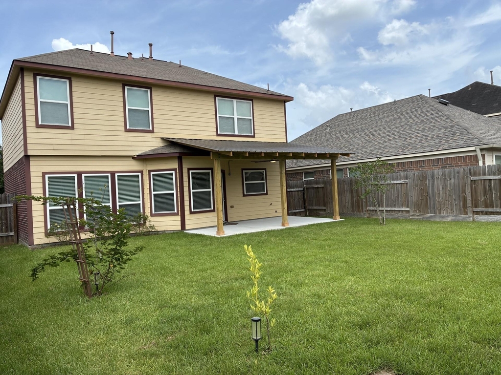 2588 Hallmark Oak Street - Photo 6
