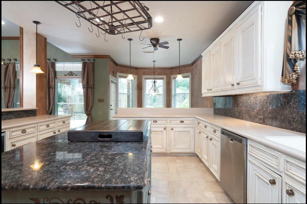 17422 Palisander Court - Photo 12