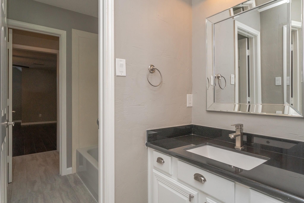 16031 Cassandra Park Street - Photo 25