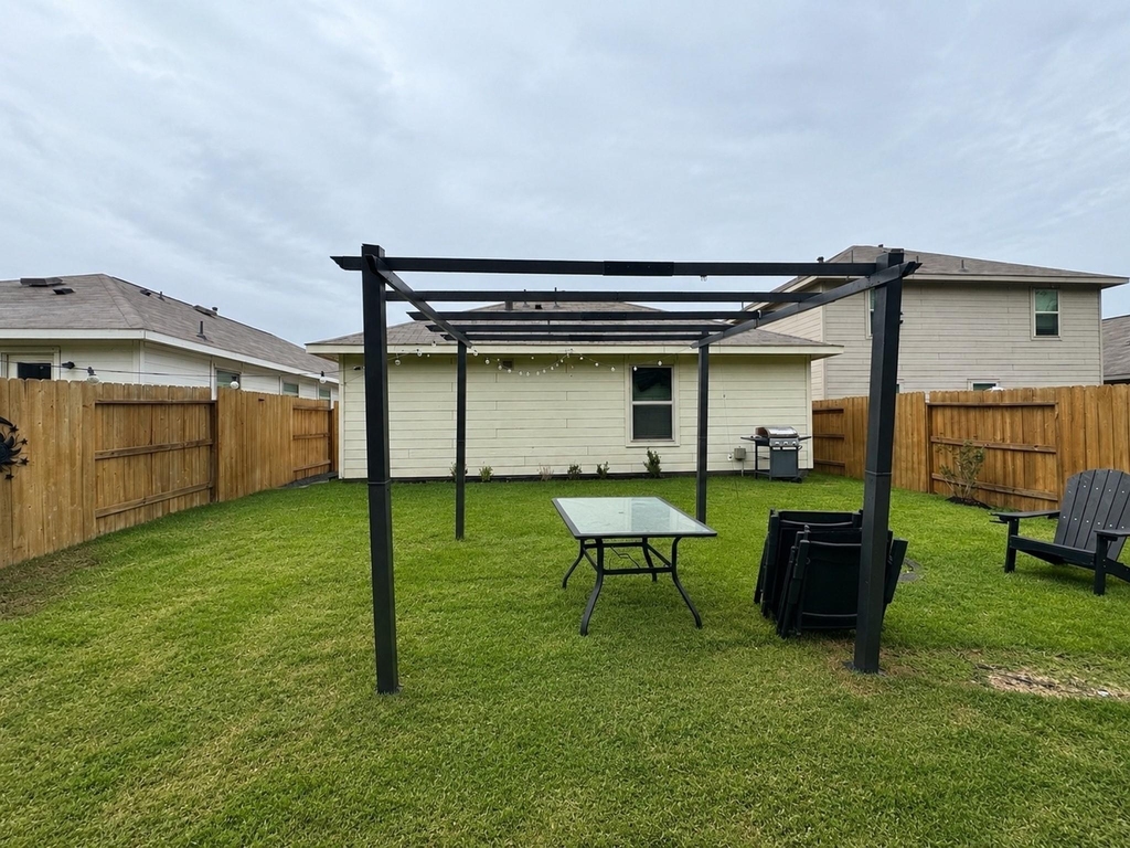 20910 Zuccala Drive - Photo 17