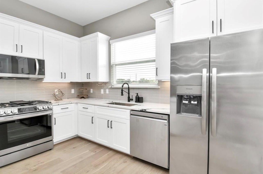 316 Thornton Road - Photo 8
