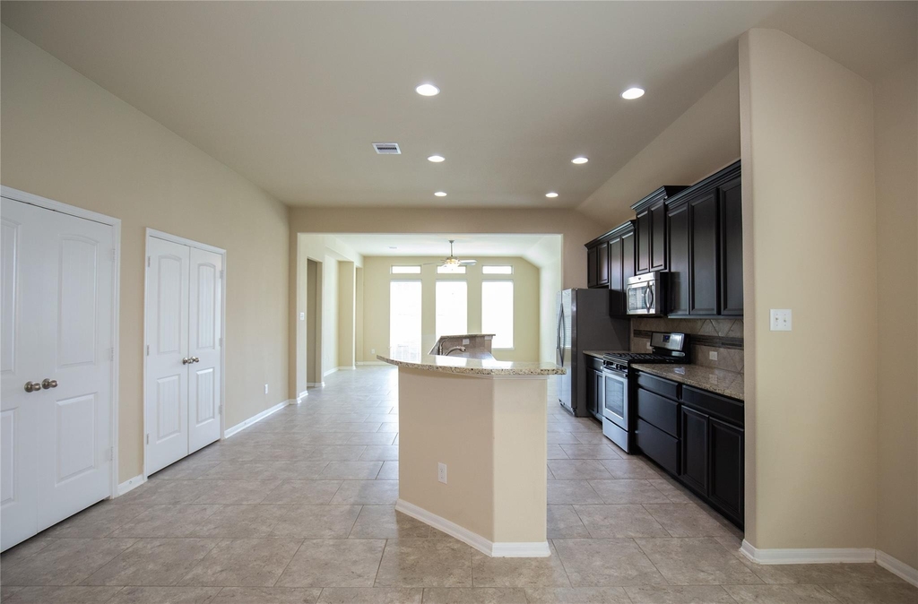311 Lockridge Hill Ln Lane - Photo 18