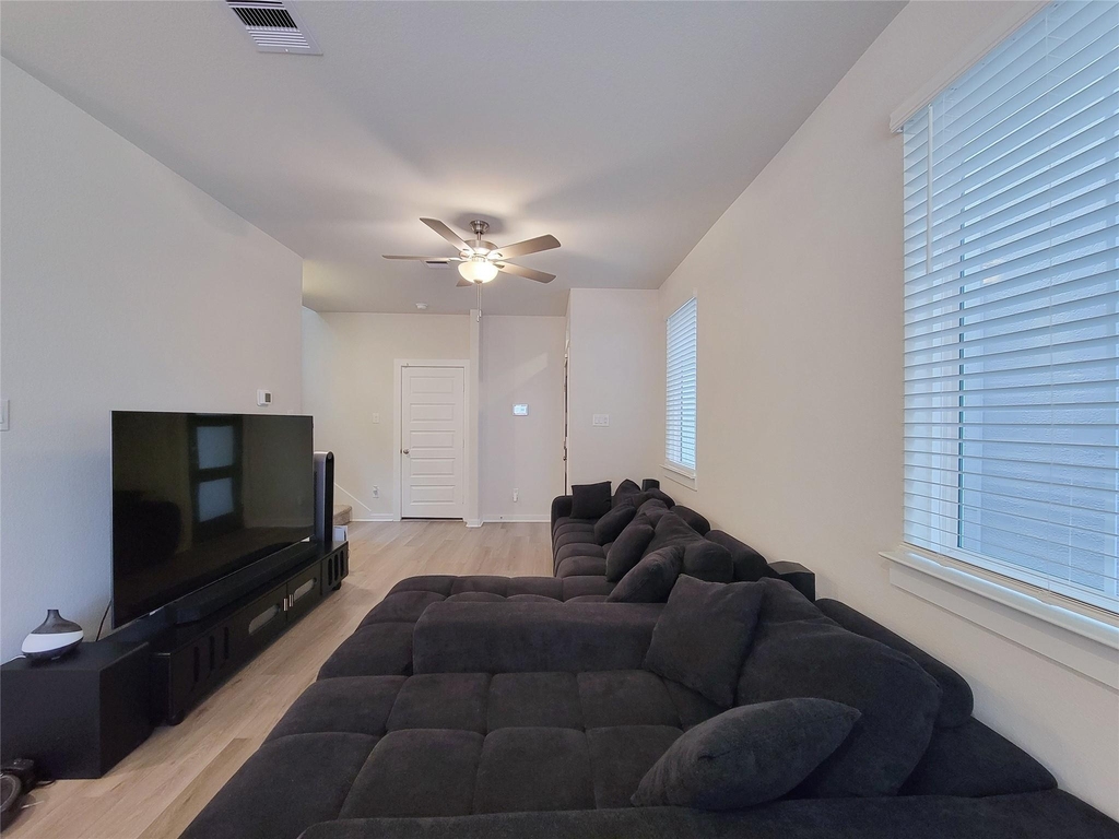 17105 White Acer Way - Photo 11
