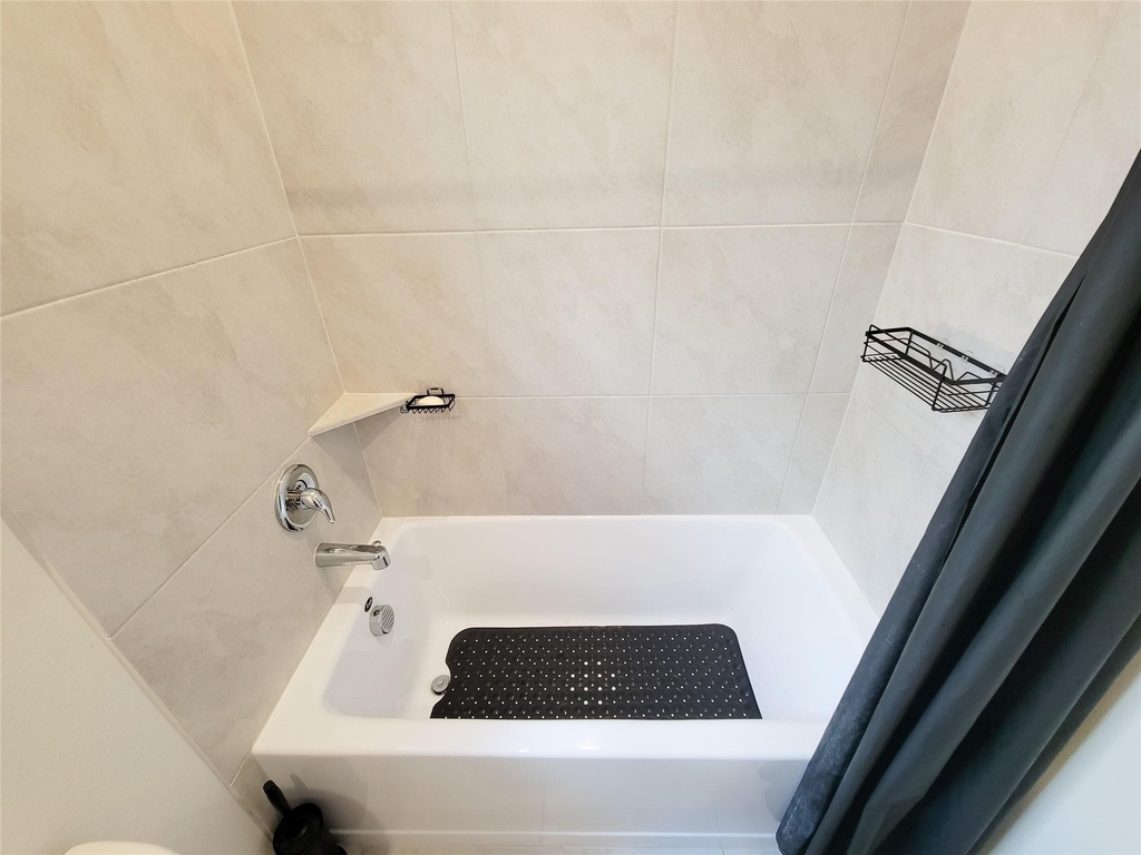 17105 White Acer Way - Photo 16
