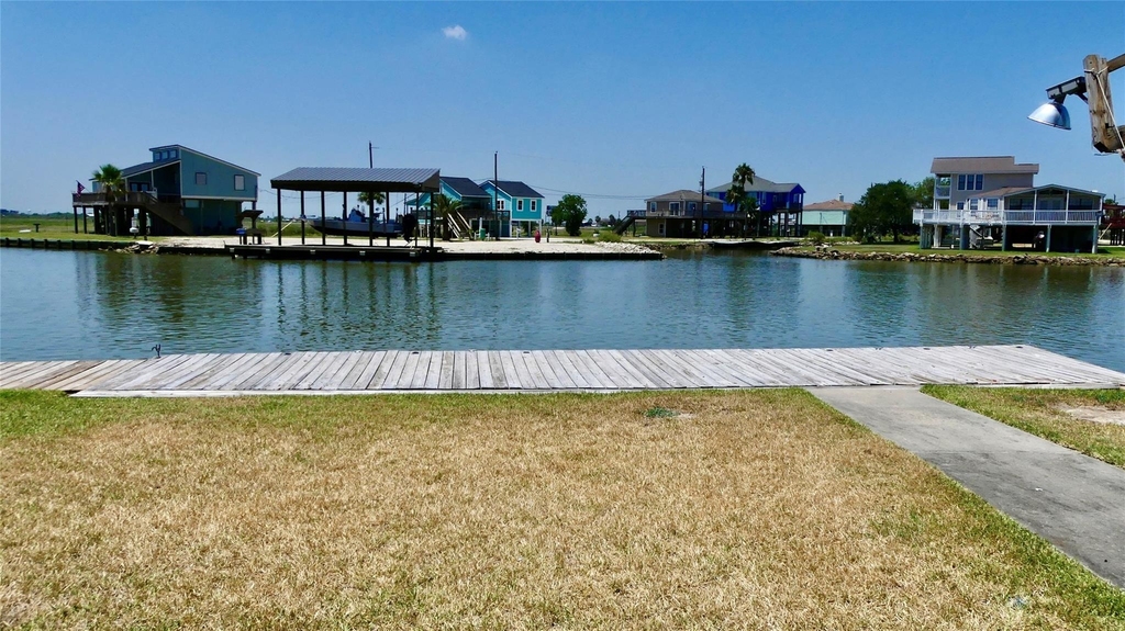 58 Lakeside Drive - Photo 3