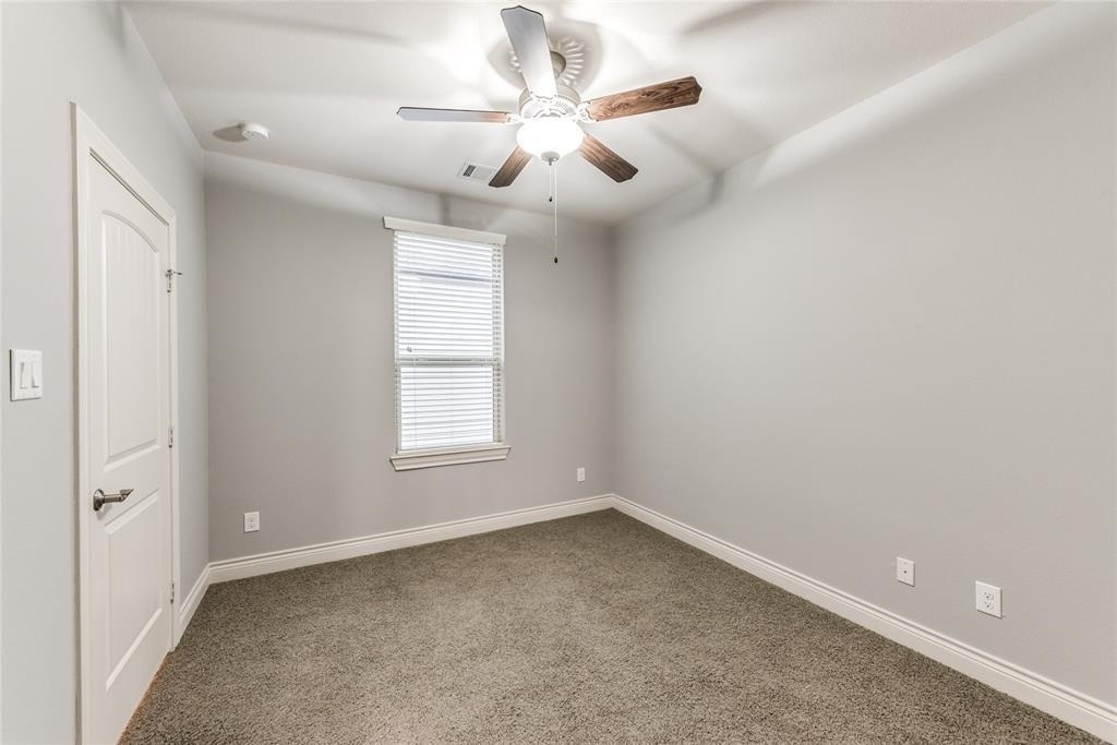 1614 Parker Street - Photo 22
