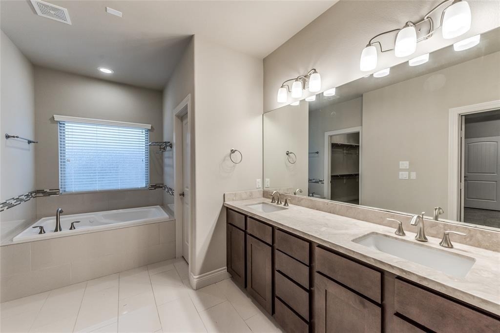 1614 Parker Street - Photo 20