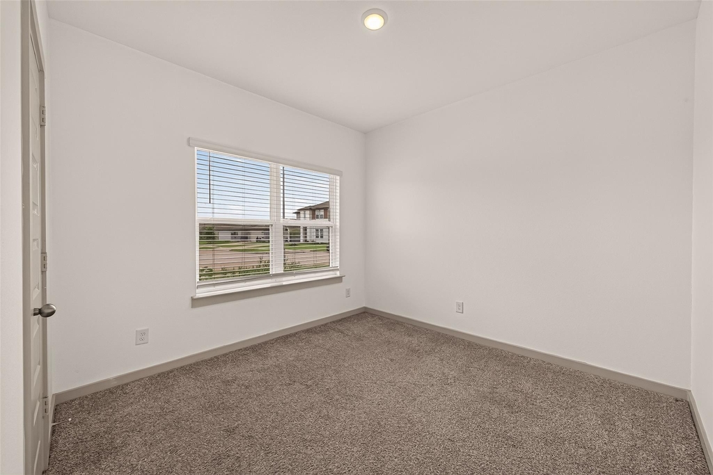 6903 Green Embers Lane - Photo 30