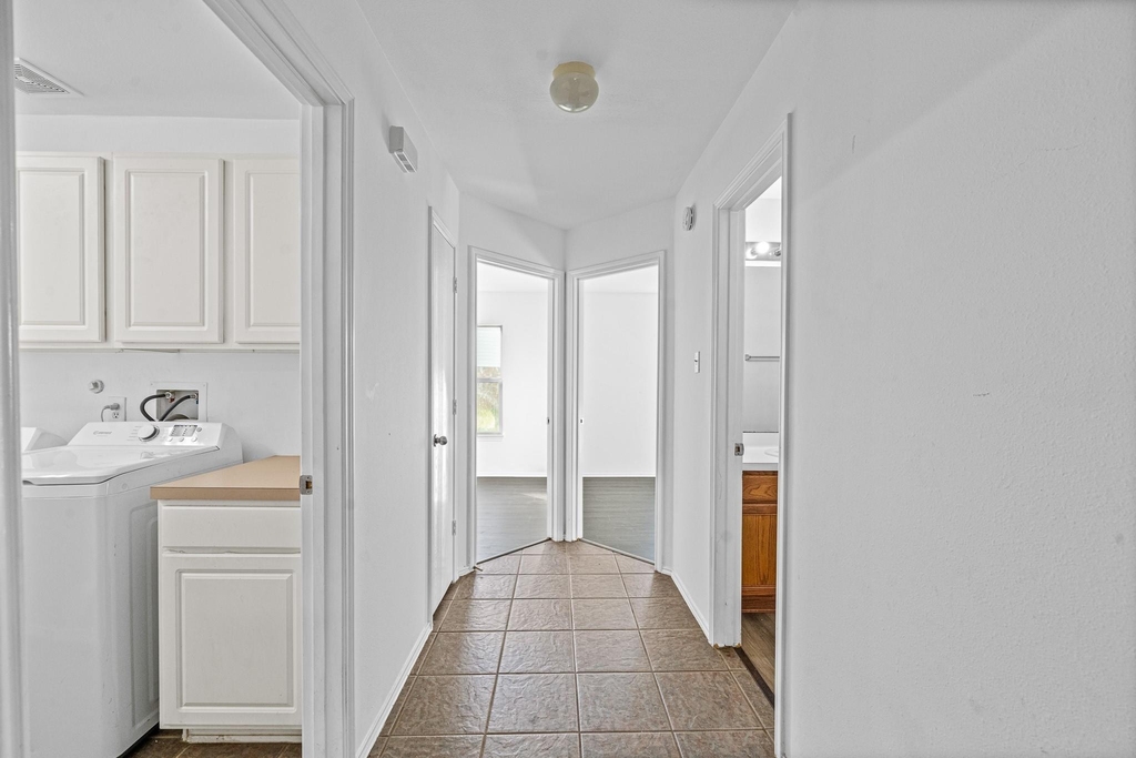 7207 Highland Oak Court - Photo 11