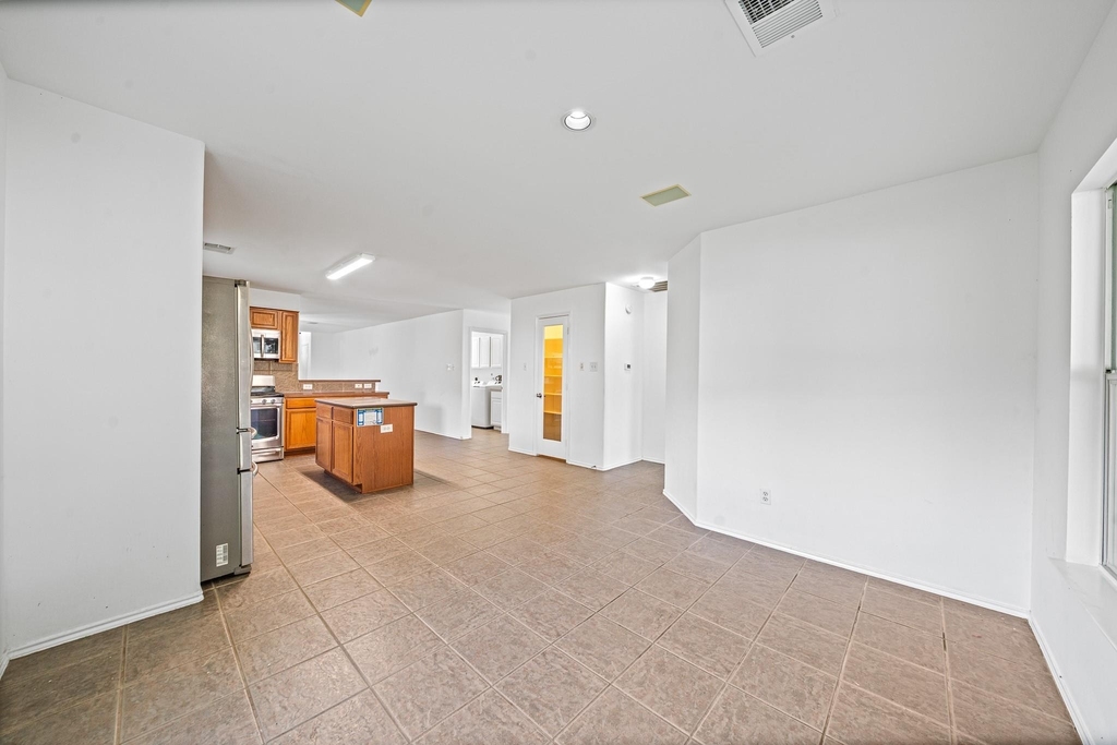 7207 Highland Oak Court - Photo 9
