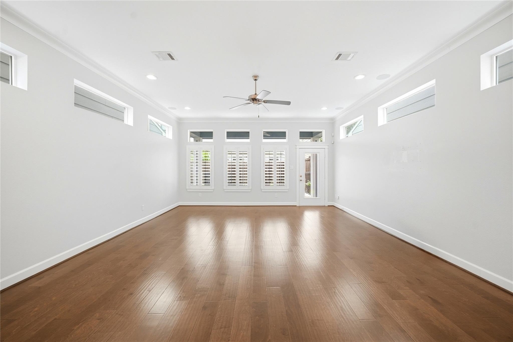 4208 Koehler Street - Photo 5
