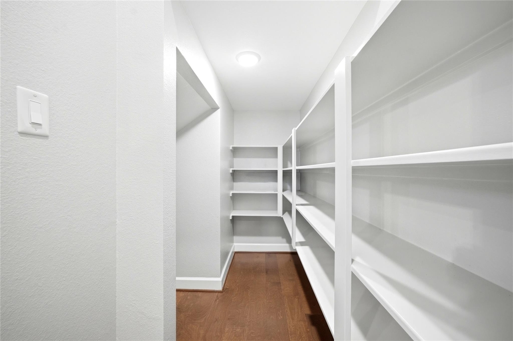 4208 Koehler Street - Photo 12