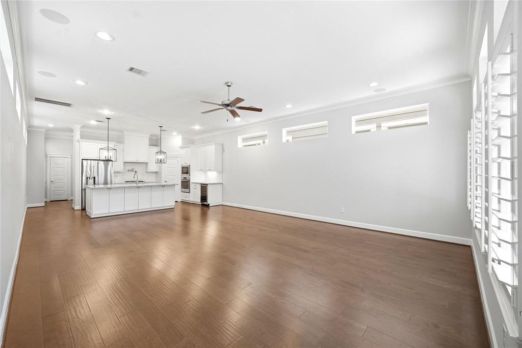 4208 Koehler Street - Photo 4