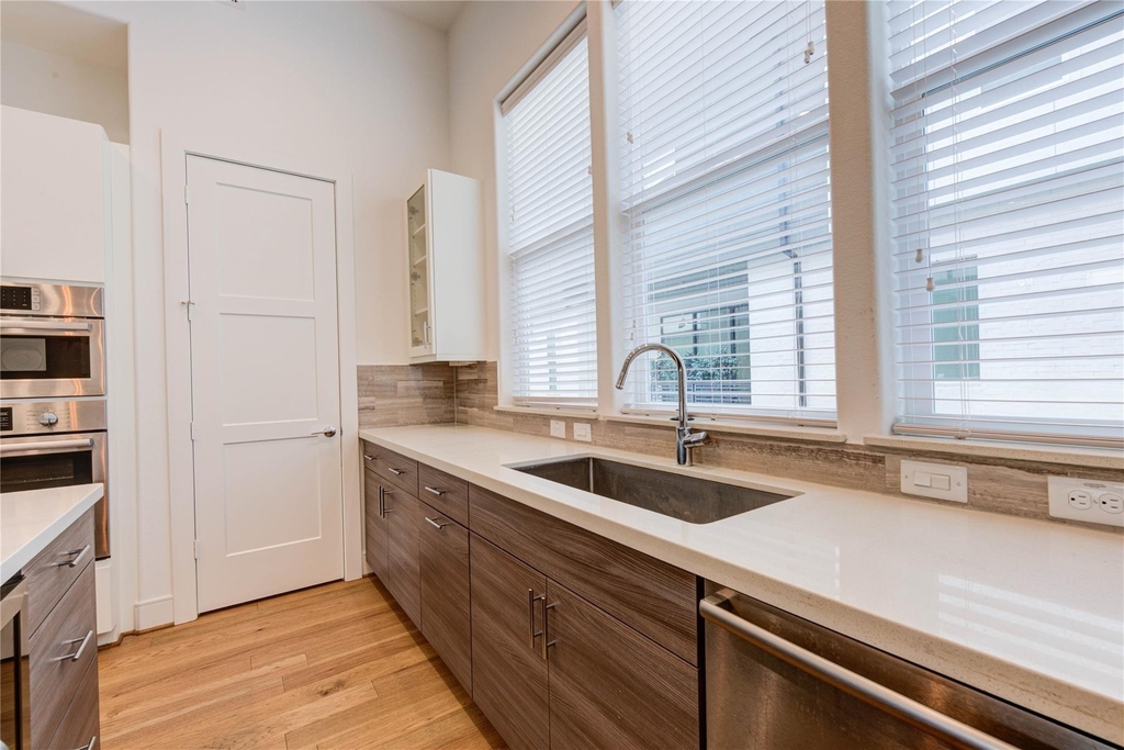 2622 Rusk Street - Photo 10