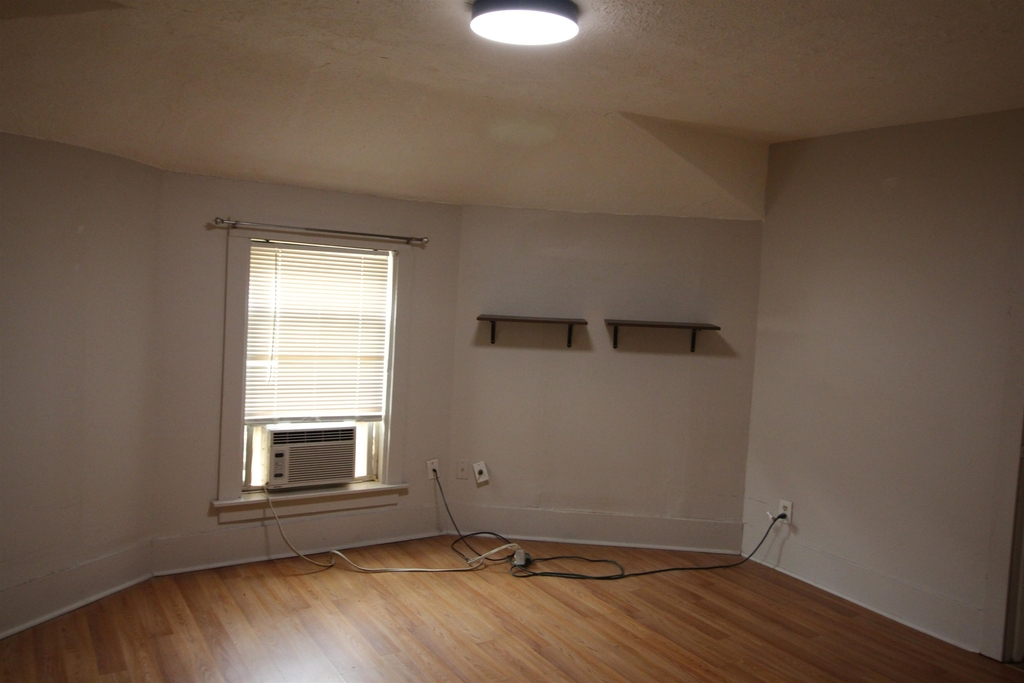 11 Elm - Photo 7